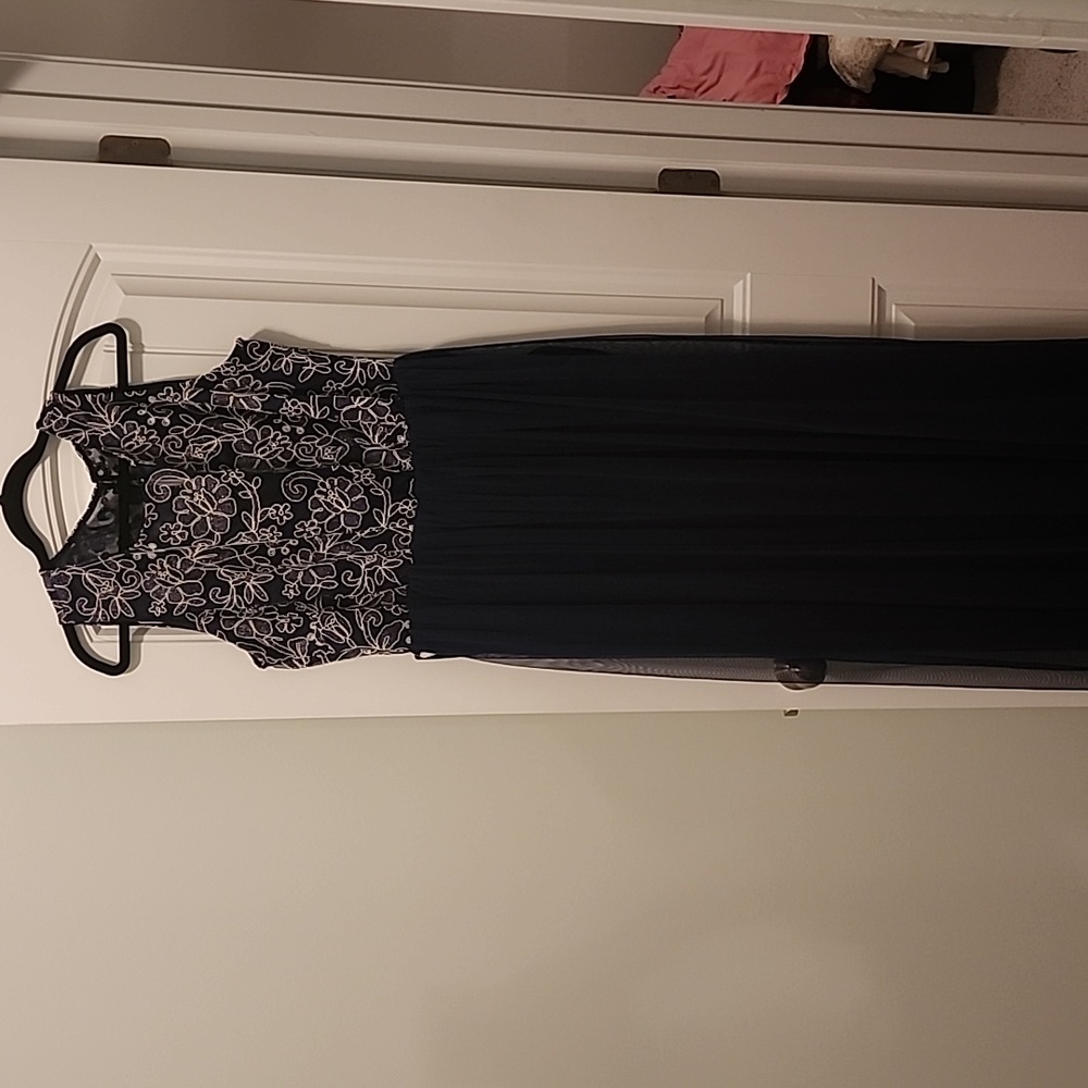 Women's 2X Long Navy Blue Formal Dress